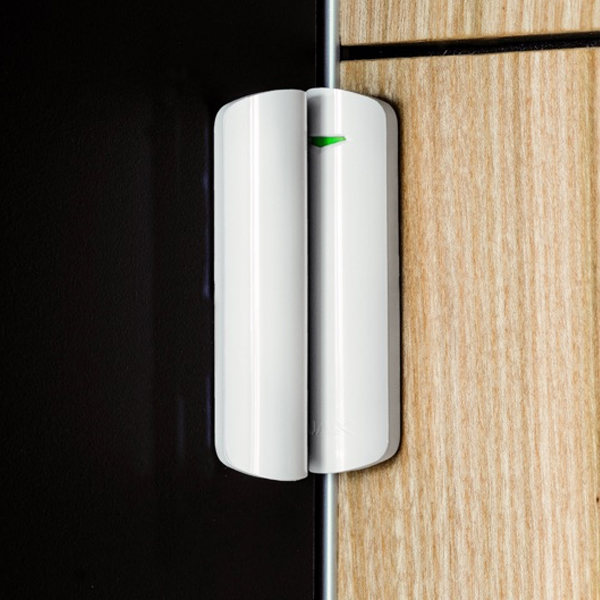 Ajax Doorprotect wit